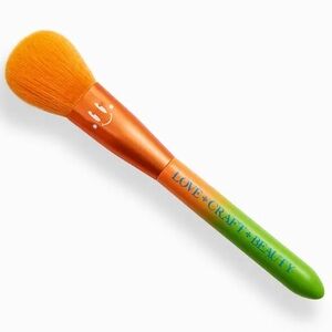 LOVE+CRAFT+BEAUTY
Blush Brush
